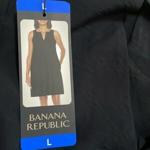 - Banana Republic woman’s dress